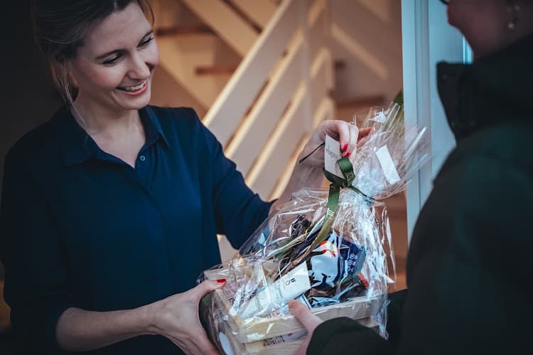 Business listing image