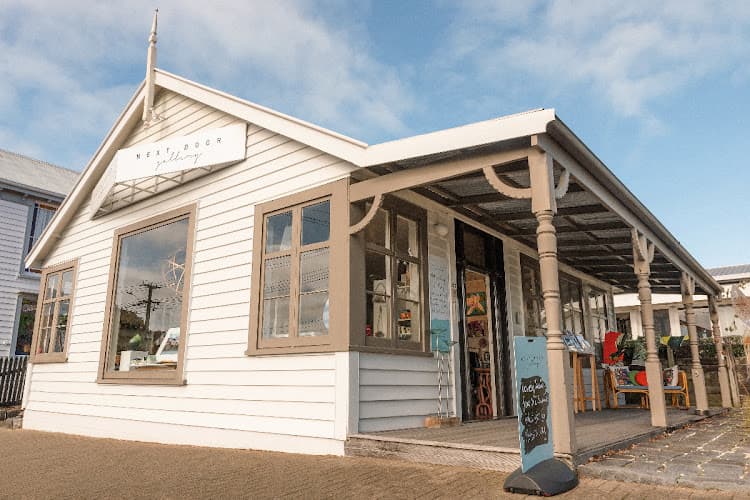 Business listing image