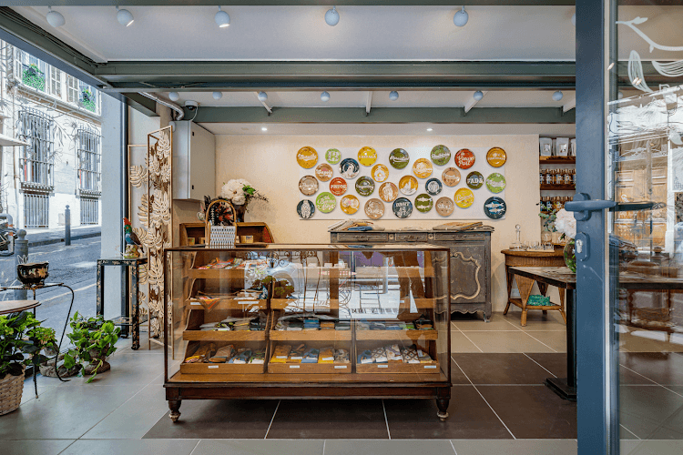 Business listing image