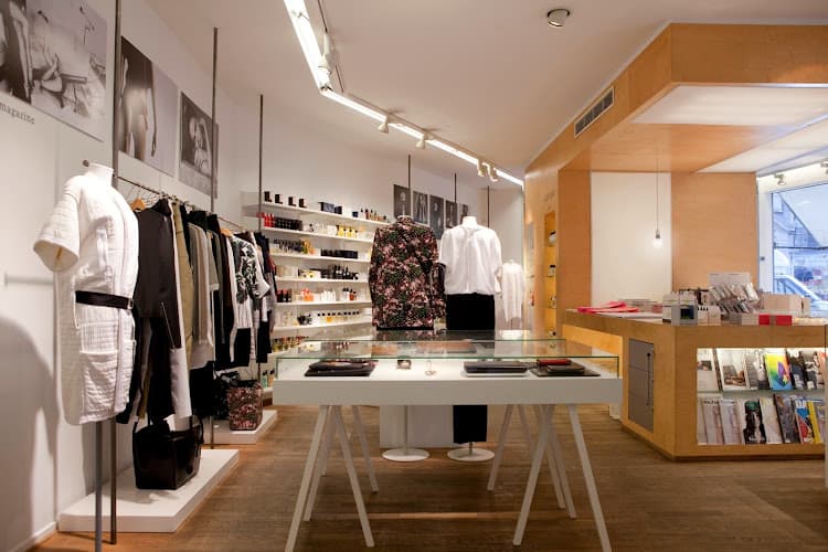 Business listing image