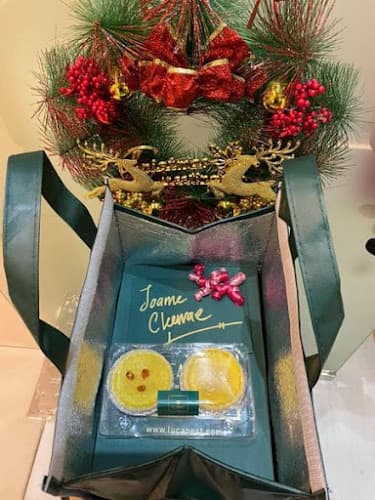 Business listing image