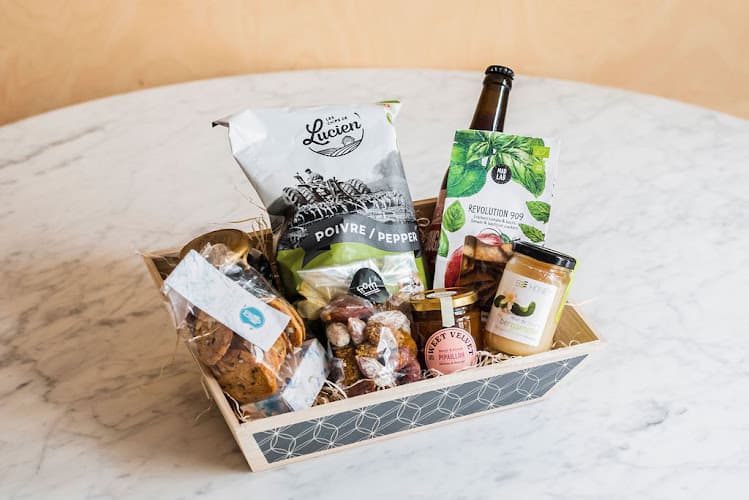 Business listing image