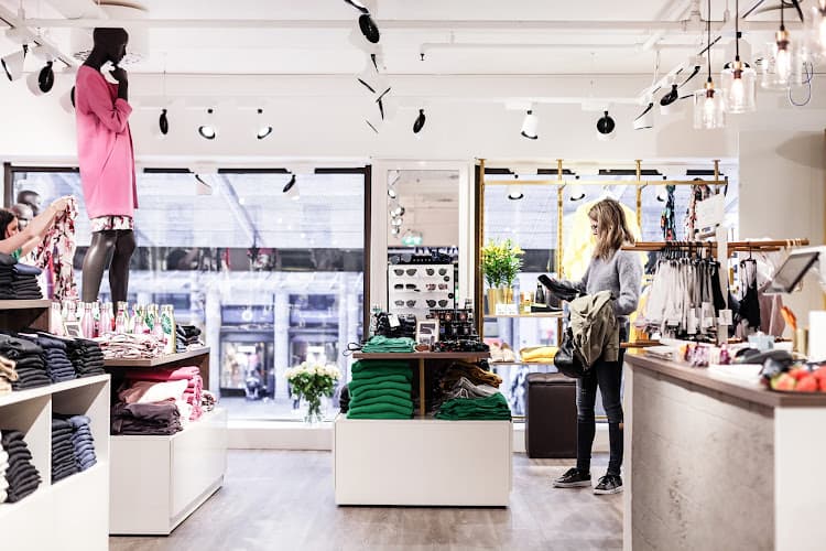 Business listing image