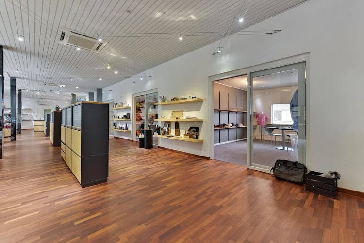 Business listing image